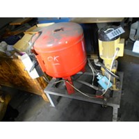 Water press pump for lining spayer